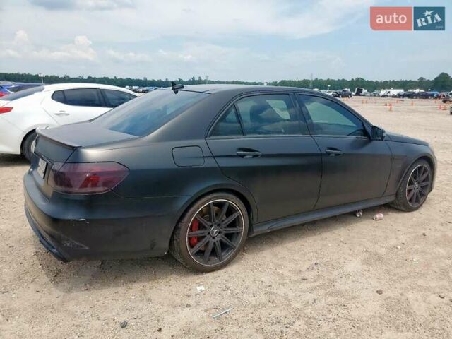 Мерседес Е-Клас 2014 у Львові на Automoto.ua Чорний Мерседес Е-Клас, об'ємом двигуна 5.5 л та пробігом 127 тис. км за 9000 $, фото 3 на Automoto.ua