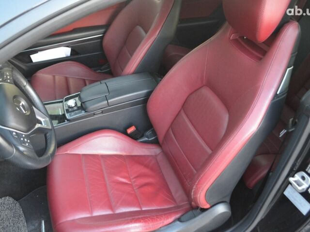 Черный Мерседес Е-Класс, объемом двигателя 0 л и пробегом 128 тыс. км за 17900 $, фото 13 на Automoto.ua