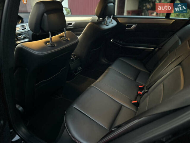 Черный Мерседес Е-Класс, объемом двигателя 2.1 л и пробегом 291 тыс. км за 14450 $, фото 3 на Automoto.ua