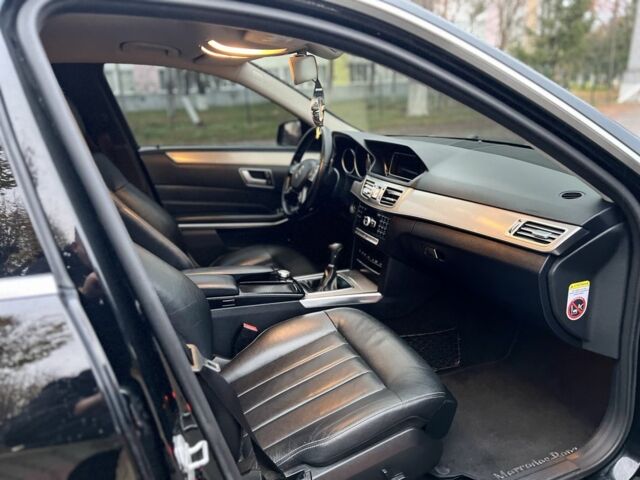 Чорний Мерседес Е-Клас, об'ємом двигуна 2.1 л та пробігом 250 тис. км за 12500 $, фото 7 на Automoto.ua