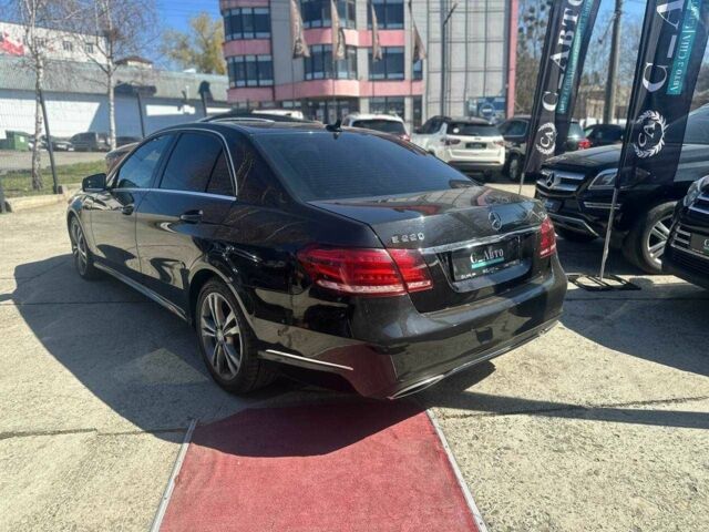 Черный Мерседес Е-Класс, объемом двигателя 2.2 л и пробегом 250 тыс. км за 18500 $, фото 2 на Automoto.ua
