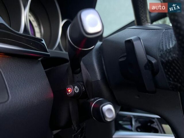 Черный Мерседес Е-Класс, объемом двигателя 2.99 л и пробегом 145 тыс. км за 25900 $, фото 60 на Automoto.ua