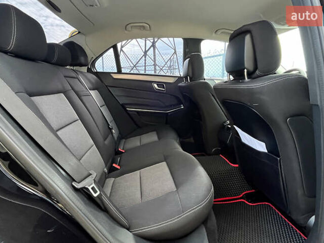 Чорний Мерседес Е-Клас, об'ємом двигуна 2.99 л та пробігом 239 тис. км за 21800 $, фото 21 на Automoto.ua