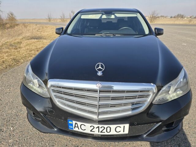 Черный Мерседес Е-Класс, объемом двигателя 2 л и пробегом 405 тыс. км за 15500 $, фото 2 на Automoto.ua
