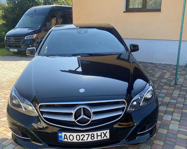 Мерседес Е-Класс 2015 в Воловце на Automoto.ua Черный Мерседес Е-Класс, объемом двигателя 2.2 л и пробегом 230 тыс. км за 22500 $, фото 6 на Automoto.ua