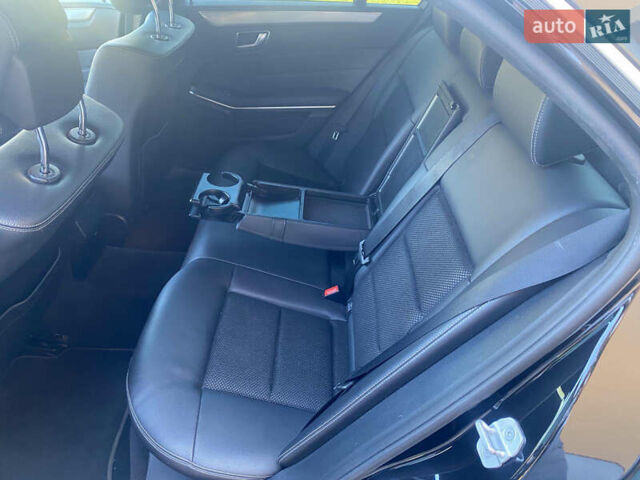 Мерседес Е-Класс 2015 в Воловце на Automoto.ua Черный Мерседес Е-Класс, объемом двигателя 2.2 л и пробегом 230 тыс. км за 22500 $, фото 21 на Automoto.ua