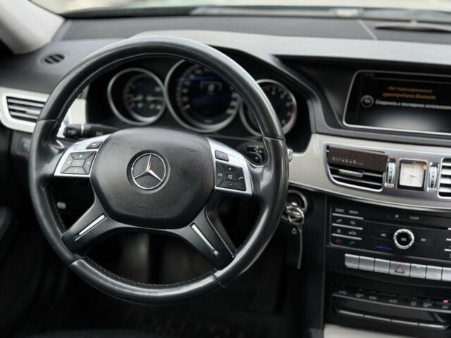 Черный Мерседес Е-Класс, объемом двигателя 2 л и пробегом 296 тыс. км за 13200 $, фото 7 на Automoto.ua