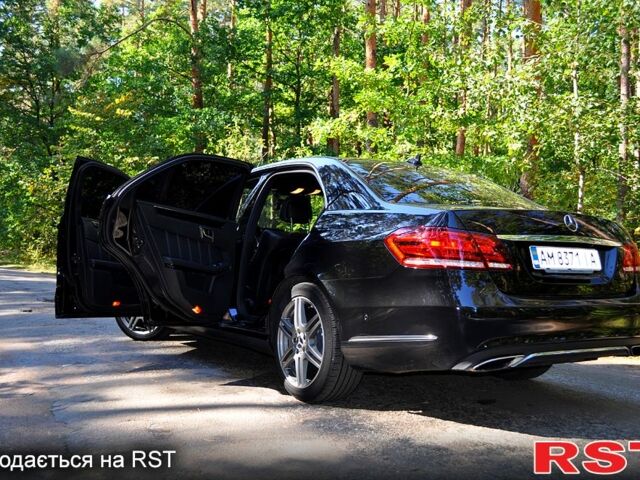 Черный Мерседес Е-Класс, объемом двигателя 2.1 л и пробегом 211 тыс. км за 19999 $, фото 5 на Automoto.ua