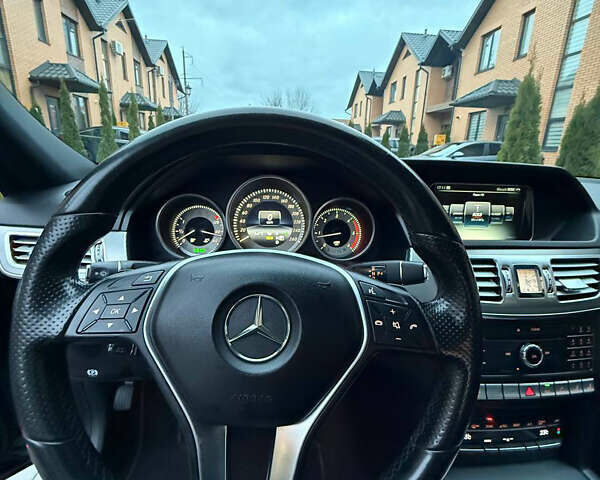 Чорний Мерседес Е-Клас, об'ємом двигуна 1.99 л та пробігом 211 тис. км за 18500 $, фото 25 на Automoto.ua