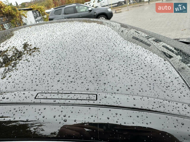 Черный Мерседес Е-Класс, объемом двигателя 2.14 л и пробегом 140 тыс. км за 11000 $, фото 13 на Automoto.ua