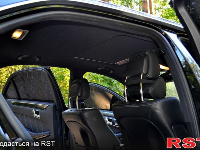 Черный Мерседес Е-Класс, объемом двигателя 2.1 л и пробегом 211 тыс. км за 19999 $, фото 10 на Automoto.ua