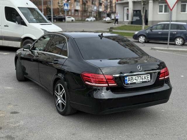 Черный Мерседес Е-Класс, объемом двигателя 2 л и пробегом 296 тыс. км за 13200 $, фото 5 на Automoto.ua