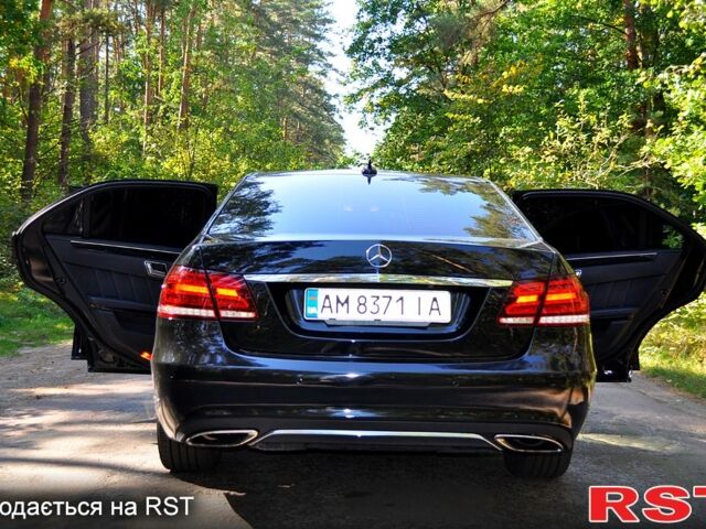 Черный Мерседес Е-Класс, объемом двигателя 2.1 л и пробегом 211 тыс. км за 19999 $, фото 6 на Automoto.ua