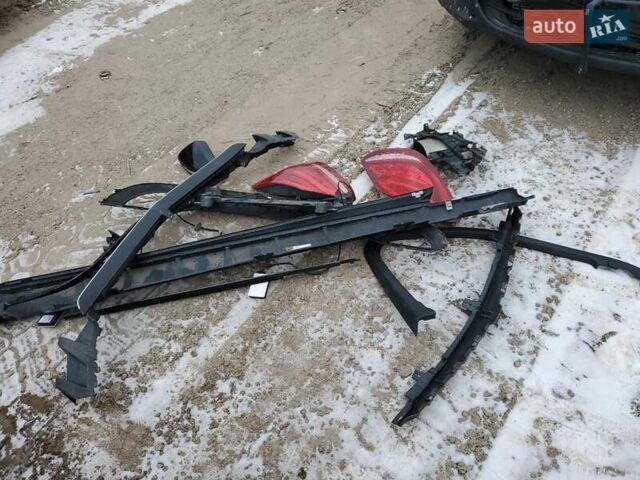 Черный Мерседес Е-Класс, объемом двигателя 2 л и пробегом 79 тыс. км за 7900 $, фото 11 на Automoto.ua