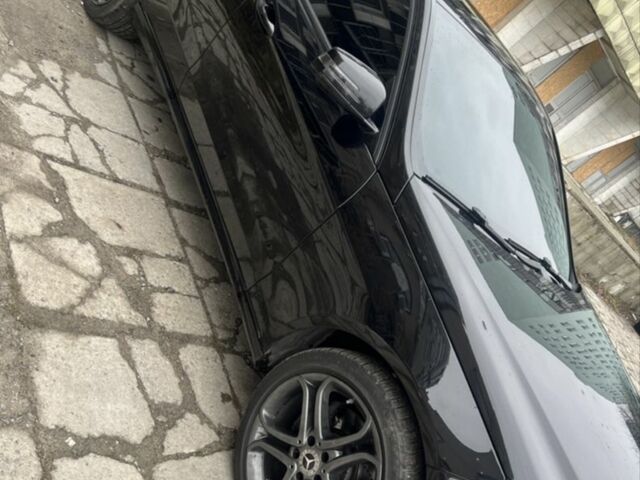 Чорний Мерседес Е-Клас, об'ємом двигуна 2.2 л та пробігом 260 тис. км за 21000 $, фото 12 на Automoto.ua