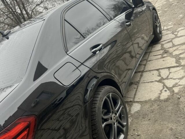 Чорний Мерседес Е-Клас, об'ємом двигуна 2.2 л та пробігом 260 тис. км за 21000 $, фото 13 на Automoto.ua