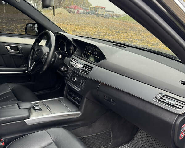 Черный Мерседес Е-Класс, объемом двигателя 2.14 л и пробегом 267 тыс. км за 18500 $, фото 23 на Automoto.ua