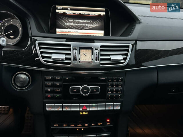 Черный Мерседес Е-Класс, объемом двигателя 3 л и пробегом 156 тыс. км за 23500 $, фото 24 на Automoto.ua