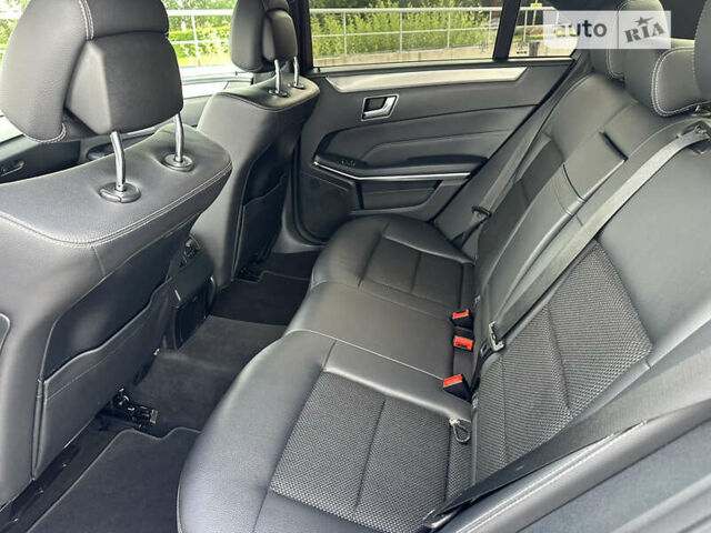 Чорний Мерседес Е-Клас, об'ємом двигуна 2.2 л та пробігом 356 тис. км за 17500 $, фото 61 на Automoto.ua