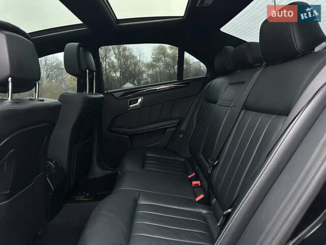 Черный Мерседес Е-Класс, объемом двигателя 3 л и пробегом 156 тыс. км за 23500 $, фото 27 на Automoto.ua