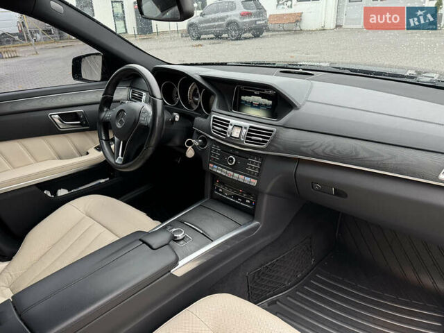 Черный Мерседес Е-Класс, объемом двигателя 2.14 л и пробегом 140 тыс. км за 11000 $, фото 17 на Automoto.ua
