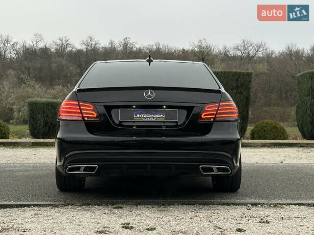 Черный Мерседес Е-Класс, объемом двигателя 3 л и пробегом 156 тыс. км за 23500 $, фото 8 на Automoto.ua