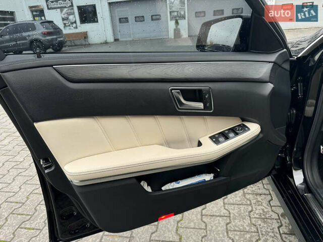 Черный Мерседес Е-Класс, объемом двигателя 2.14 л и пробегом 140 тыс. км за 11000 $, фото 9 на Automoto.ua
