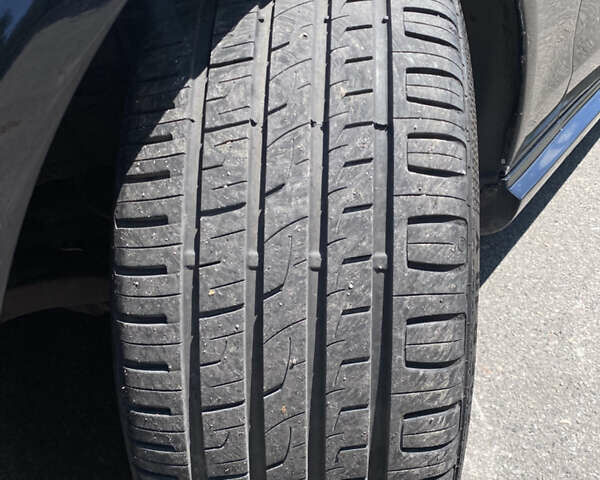 Черный Мерседес Е-Класс, объемом двигателя 2.14 л и пробегом 280 тыс. км за 18900 $, фото 20 на Automoto.ua