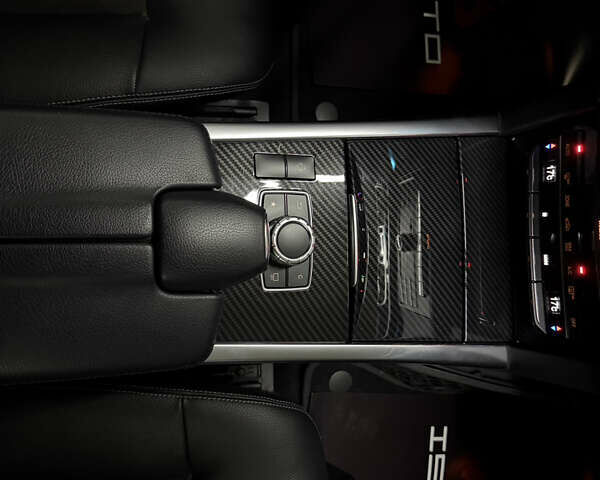 Черный Мерседес Е-Класс, объемом двигателя 3.5 л и пробегом 26 тыс. км за 20900 $, фото 26 на Automoto.ua