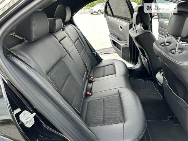 Чорний Мерседес Е-Клас, об'ємом двигуна 2.2 л та пробігом 356 тис. км за 17500 $, фото 53 на Automoto.ua