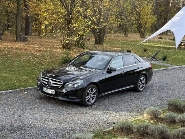 Чорний Мерседес Е-Клас, об'ємом двигуна 2 л та пробігом 300 тис. км за 12800 $, фото 1 на Automoto.ua