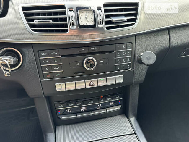 Чорний Мерседес Е-Клас, об'ємом двигуна 2.2 л та пробігом 356 тис. км за 17500 $, фото 42 на Automoto.ua