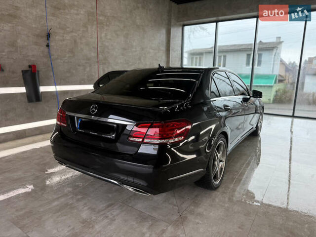Чорний Мерседес Е-Клас, об'ємом двигуна 2.2 л та пробігом 225 тис. км за 18000 $, фото 2 на Automoto.ua