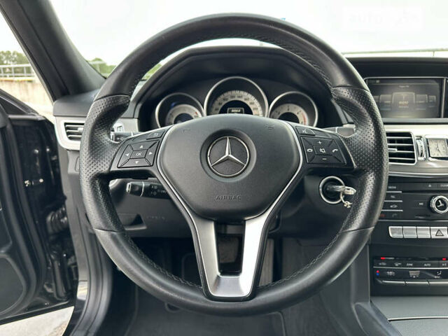 Чорний Мерседес Е-Клас, об'ємом двигуна 2.2 л та пробігом 356 тис. км за 17500 $, фото 35 на Automoto.ua