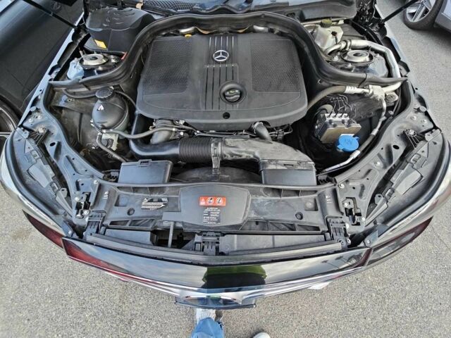 Черный Мерседес Е-Класс, объемом двигателя 2.1 л и пробегом 82 тыс. км за 4300 $, фото 7 на Automoto.ua