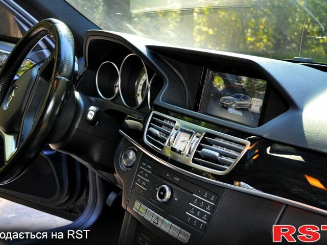 Черный Мерседес Е-Класс, объемом двигателя 2.1 л и пробегом 211 тыс. км за 19999 $, фото 11 на Automoto.ua