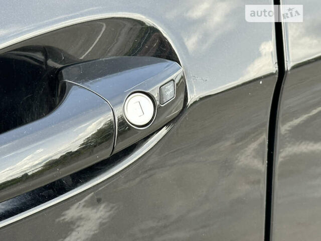 Чорний Мерседес Е-Клас, об'ємом двигуна 2.2 л та пробігом 356 тис. км за 17500 $, фото 14 на Automoto.ua