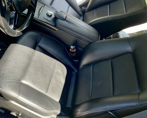 Черный Мерседес Е-Класс, объемом двигателя 2.14 л и пробегом 280 тыс. км за 18900 $, фото 14 на Automoto.ua