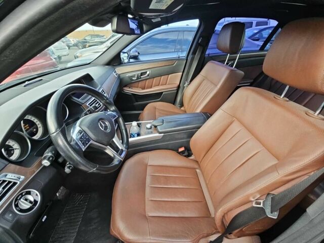 Черный Мерседес Е-Класс, объемом двигателя 2.1 л и пробегом 82 тыс. км за 4300 $, фото 4 на Automoto.ua