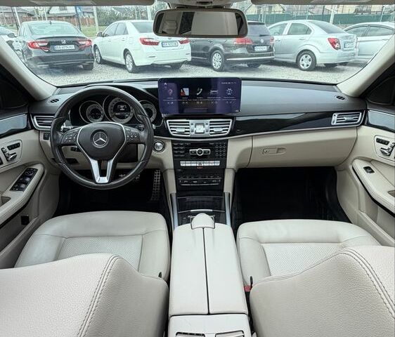 Чорний Мерседес Е-Клас, об'ємом двигуна 2.1 л та пробігом 160 тис. км за 20000 $, фото 16 на Automoto.ua