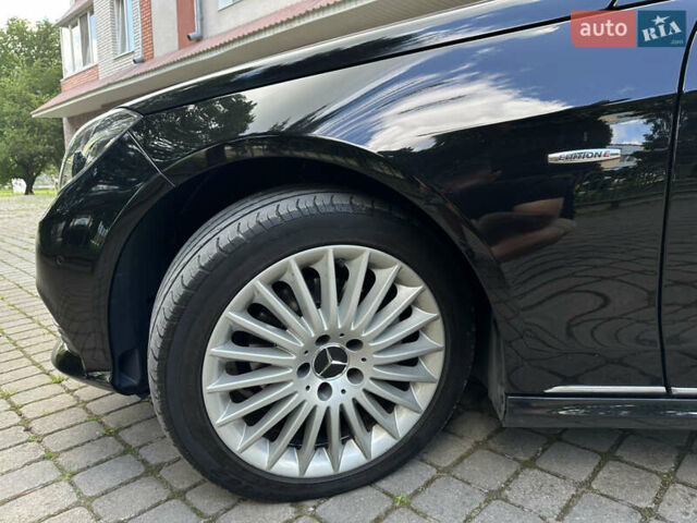 Черный Мерседес Е-Класс, объемом двигателя 2.1 л и пробегом 277 тыс. км за 19000 $, фото 22 на Automoto.ua
