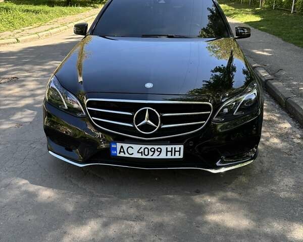 Черный Мерседес Е-Класс, объемом двигателя 2.1 л и пробегом 51 тыс. км за 25500 $, фото 3 на Automoto.ua