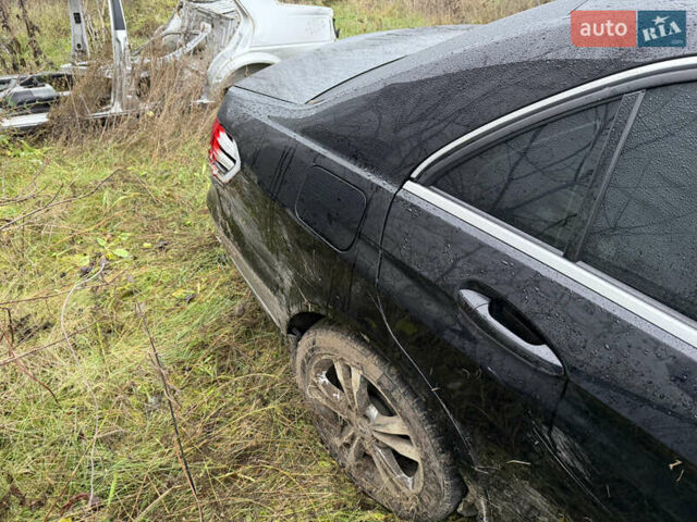 Черный Мерседес Е-Класс, объемом двигателя 2.14 л и пробегом 140 тыс. км за 11000 $, фото 5 на Automoto.ua