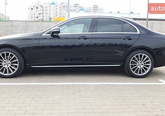 Чорний Мерседес Е-Клас, об'ємом двигуна 1.95 л та пробігом 316 тис. км за 21400 $, фото 4 на Automoto.ua