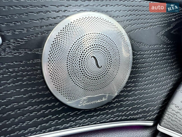 Черный Мерседес Е-Класс, объемом двигателя 2 л и пробегом 186 тыс. км за 28900 $, фото 14 на Automoto.ua