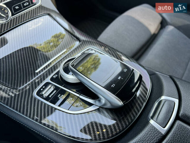 Черный Мерседес Е-Класс, объемом двигателя 2 л и пробегом 186 тыс. км за 28900 $, фото 17 на Automoto.ua