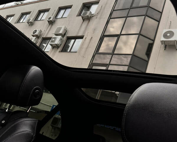 Чорний Мерседес Е-Клас, об'ємом двигуна 2 л та пробігом 125 тис. км за 28500 $, фото 10 на Automoto.ua