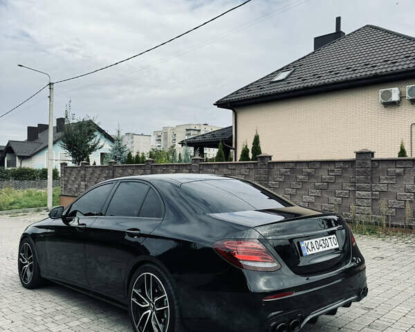 Черный Мерседес Е-Класс, объемом двигателя 3 л и пробегом 133 тыс. км за 40000 $, фото 4 на Automoto.ua