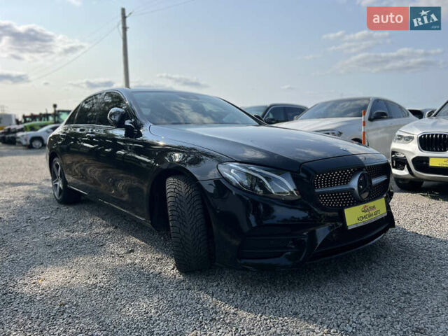 Черный Мерседес Е-Класс, объемом двигателя 2 л и пробегом 186 тыс. км за 28900 $, фото 1 на Automoto.ua