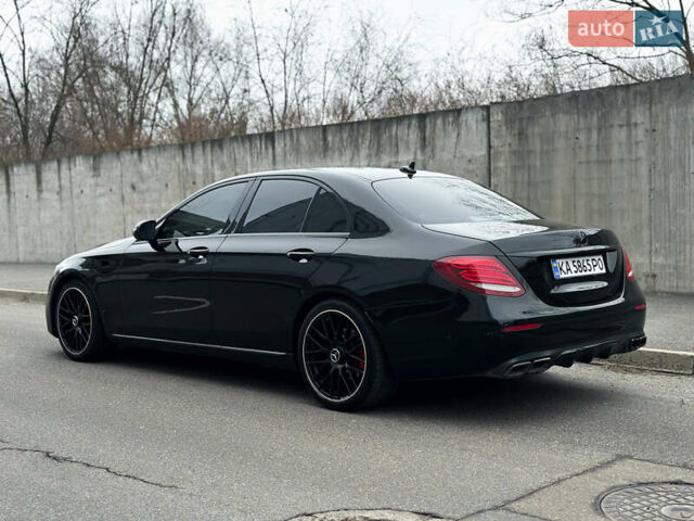Чорний Мерседес Е-Клас, об'ємом двигуна 1.95 л та пробігом 357 тис. км за 23500 $, фото 13 на Automoto.ua